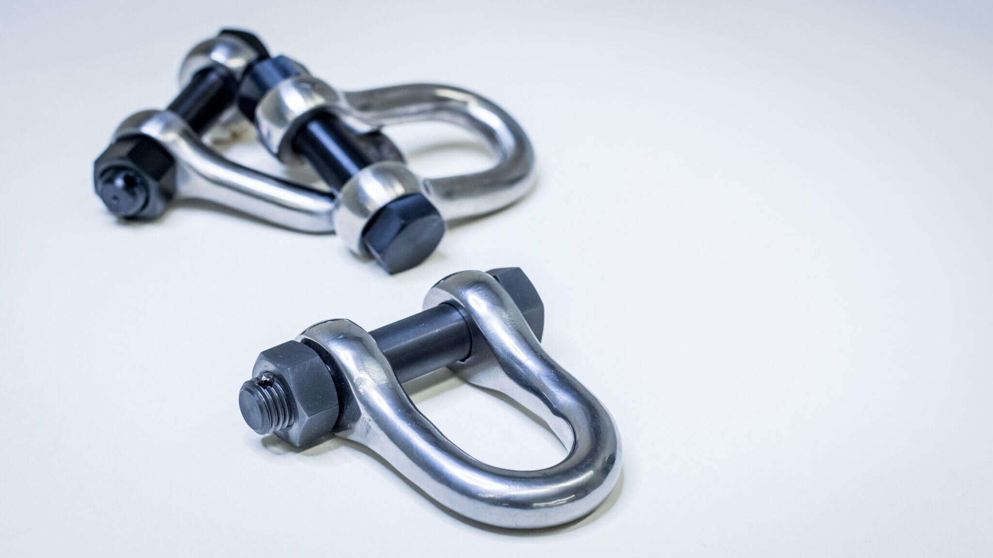 Titanium Shackles